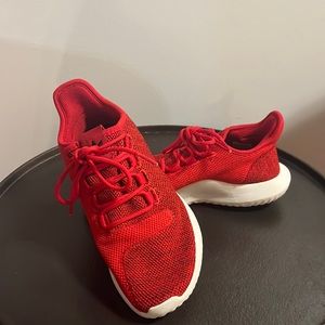 Women’s size 8/youth 6 1/2 adidas shoes